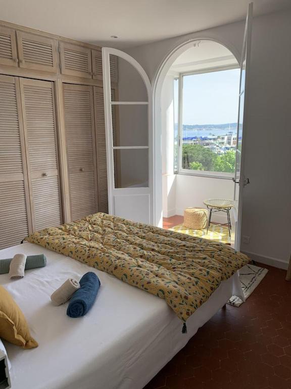 Maison De Village Renovee Avec Vue Mer Exceptionnelle Σαιντ-Μαξίμ Εξωτερικό φωτογραφία