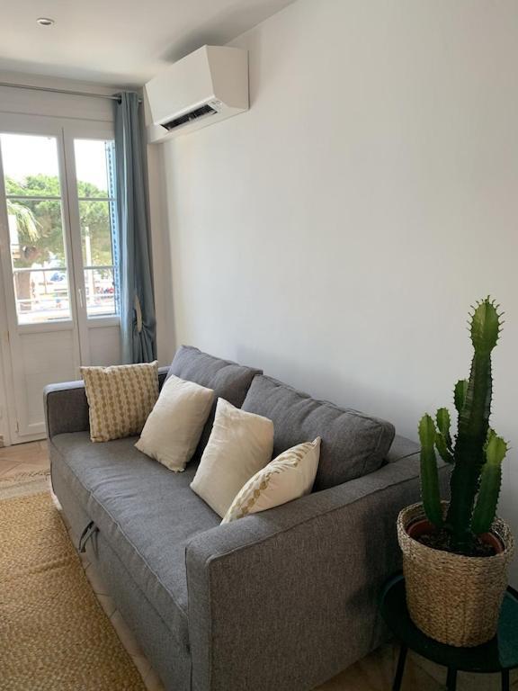 Maison De Village Renovee Avec Vue Mer Exceptionnelle Σαιντ-Μαξίμ Εξωτερικό φωτογραφία